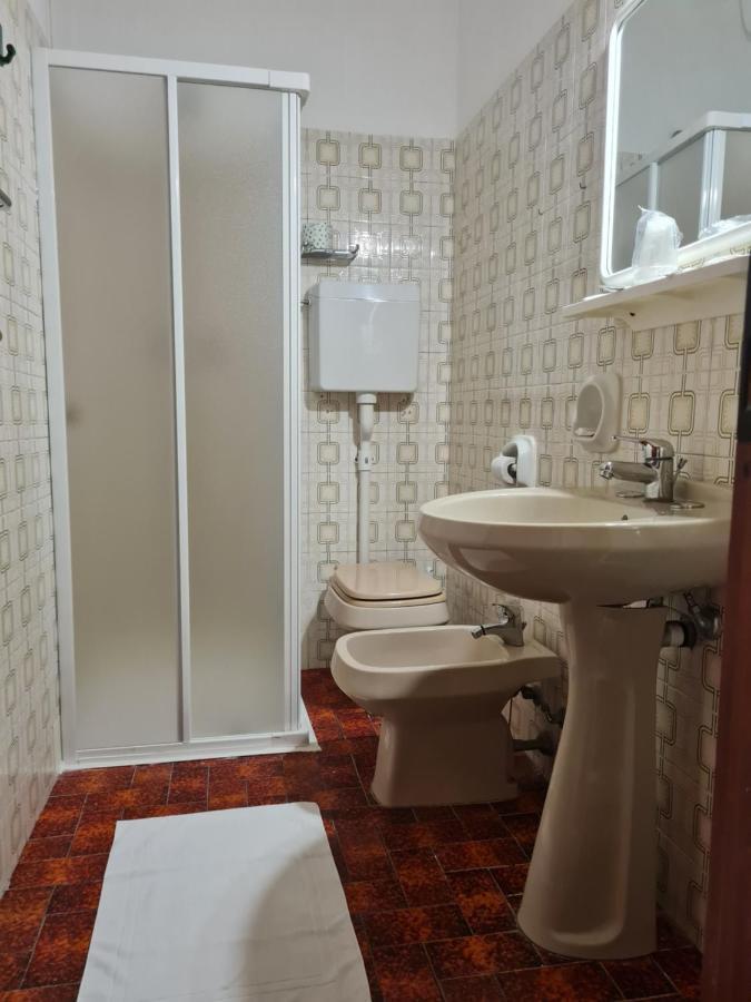 Albergo Ristorante San Matteo San Bartolomeo Al Mare Zewnętrze zdjęcie