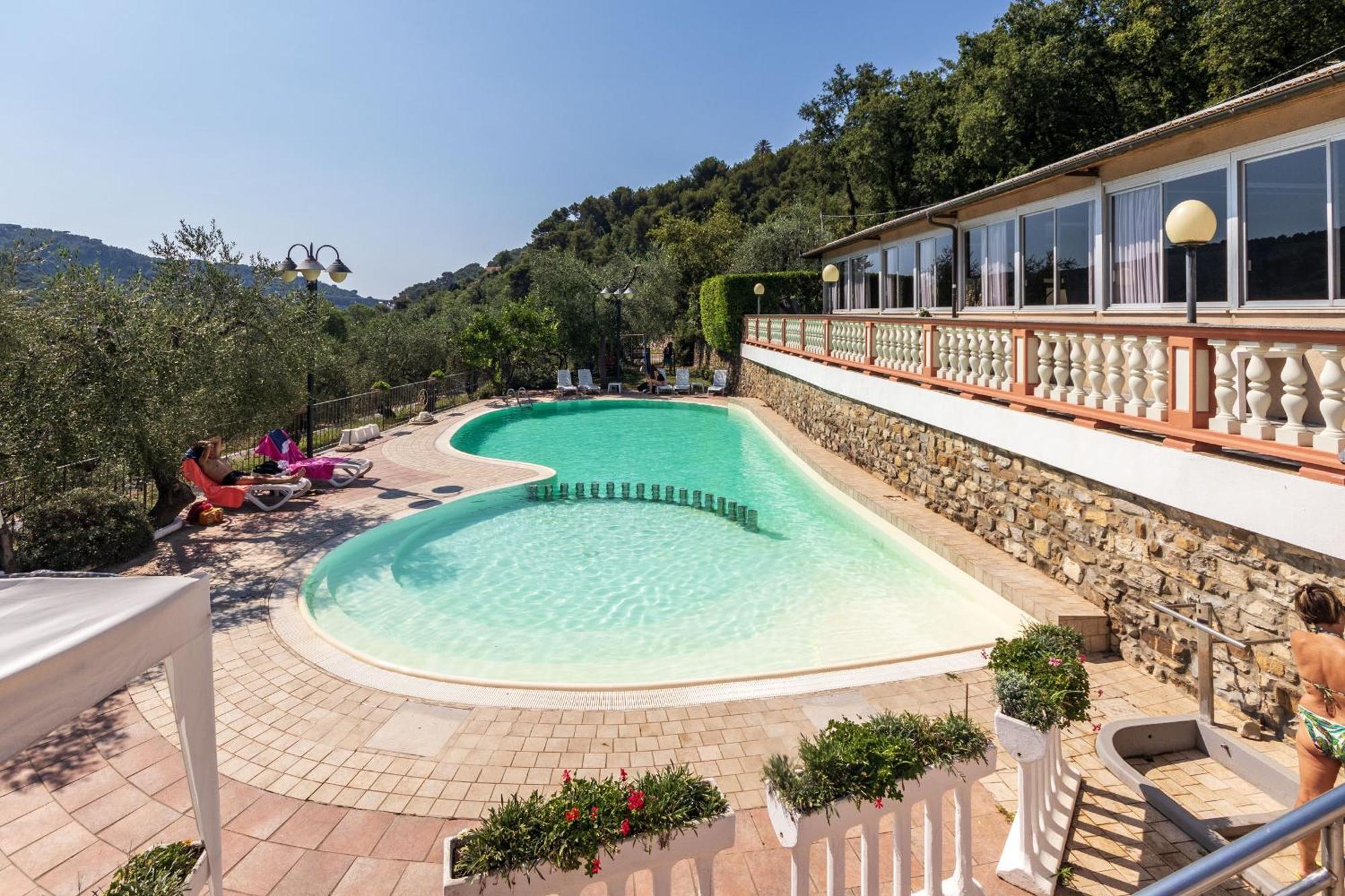 Albergo Ristorante San Matteo San Bartolomeo Al Mare Zewnętrze zdjęcie