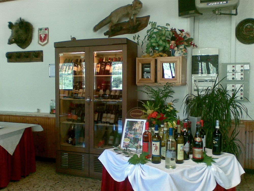 Albergo Ristorante San Matteo San Bartolomeo Al Mare Zewnętrze zdjęcie